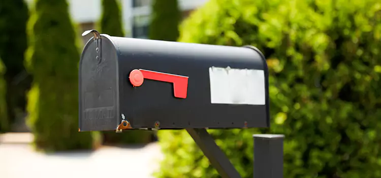 Secure Mailboxes for Packages Dubuque